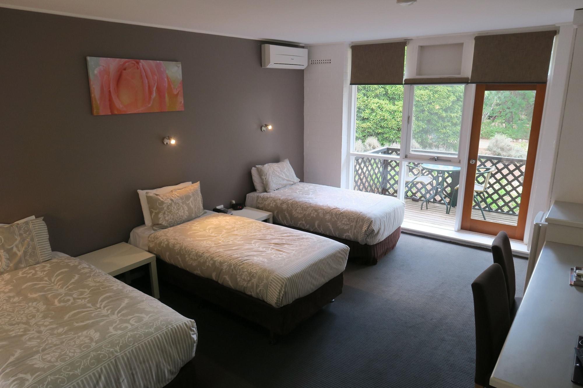 The Lyndoch Motel Екстериор снимка