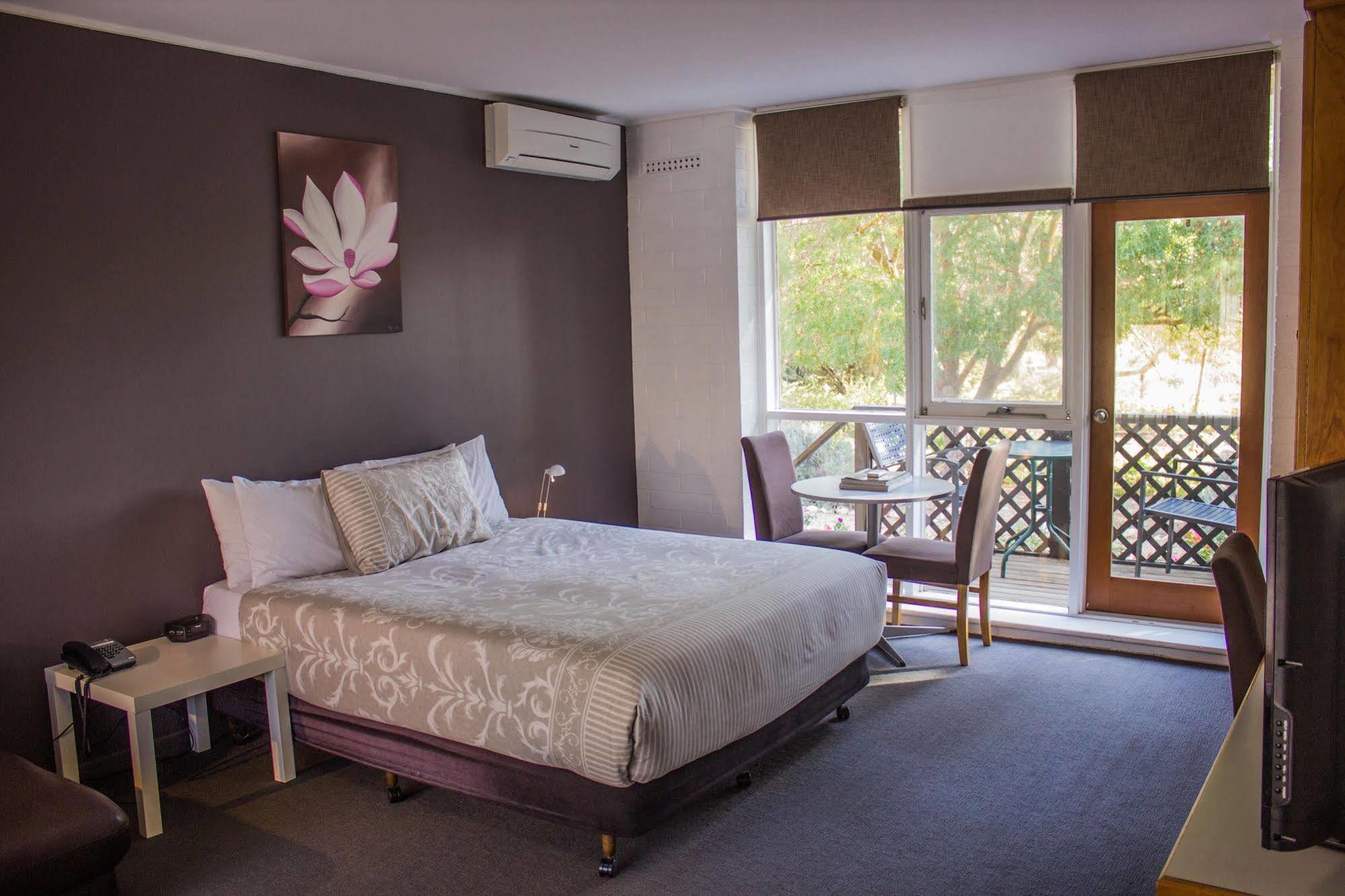 The Lyndoch Motel Екстериор снимка